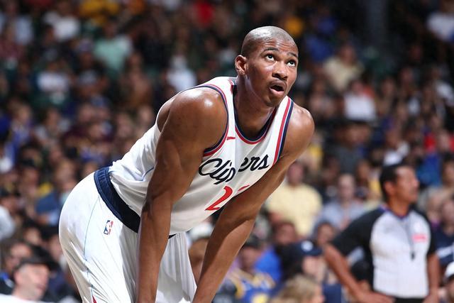 孙铭徽赛后感到不适呕吐 直接赴医院进行检查